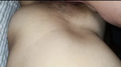 和人妻性爱前戏舔穴